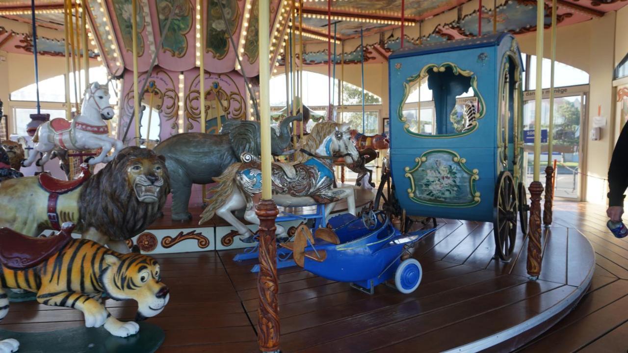 La Boussole Courseulles-sur-Mer Exterior foto